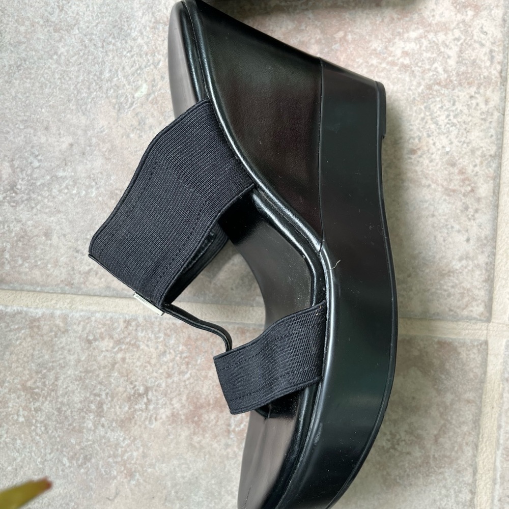 BCBG Y2K slides - Picture 2 of 6